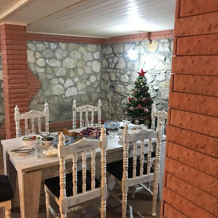 Hostel Family Kutaisi Zewnętrze zdjęcie